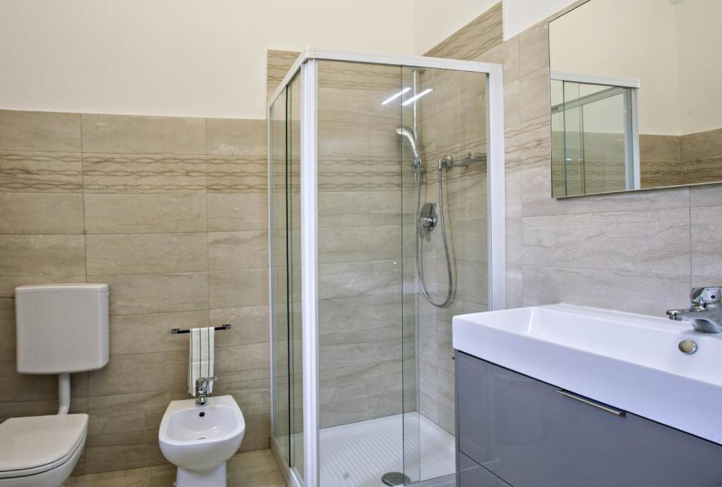 Golden Eagle Apartment Turin Luaran gambar